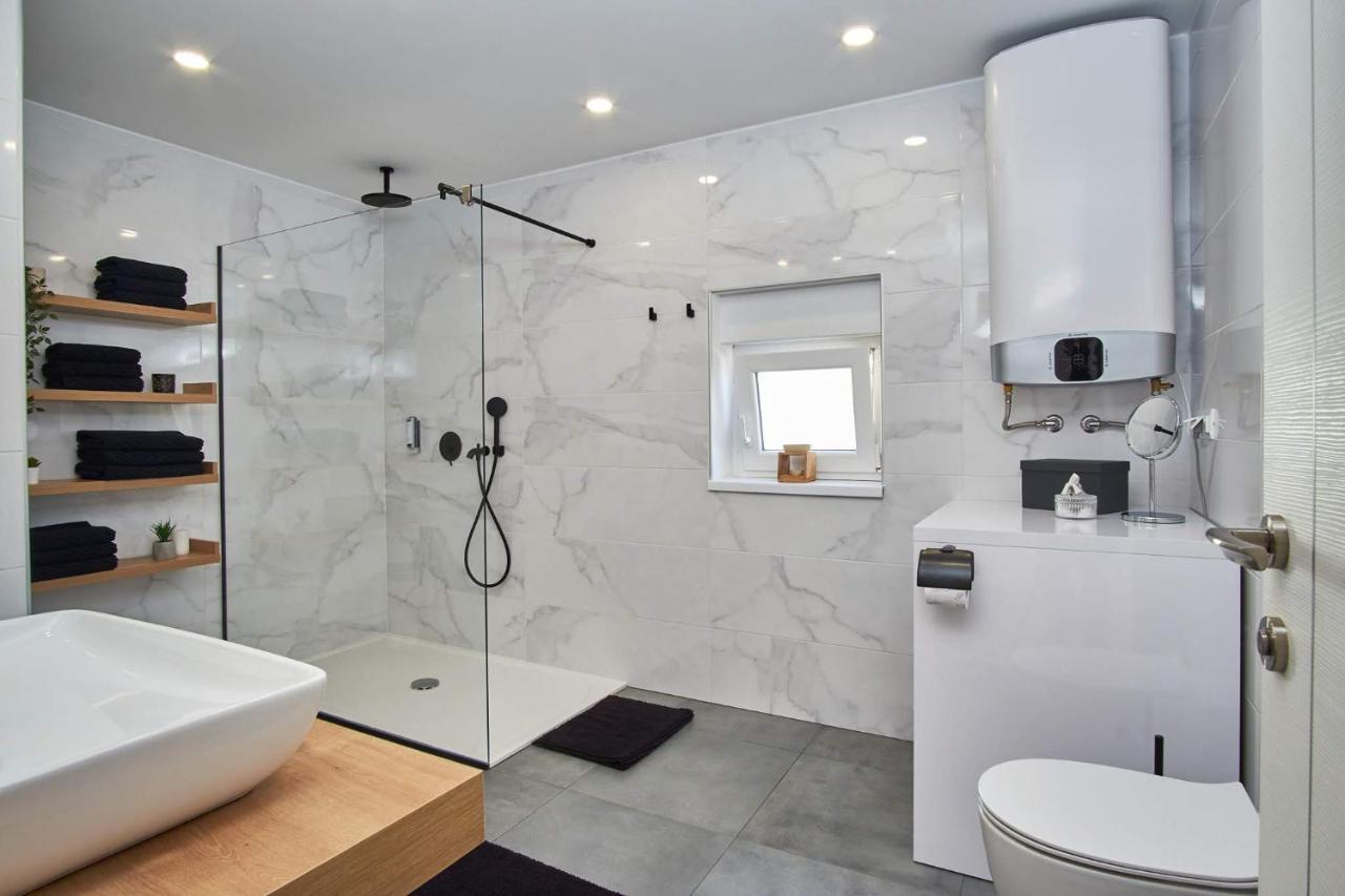 Apartman Rafi Cakovec Bagian luar foto